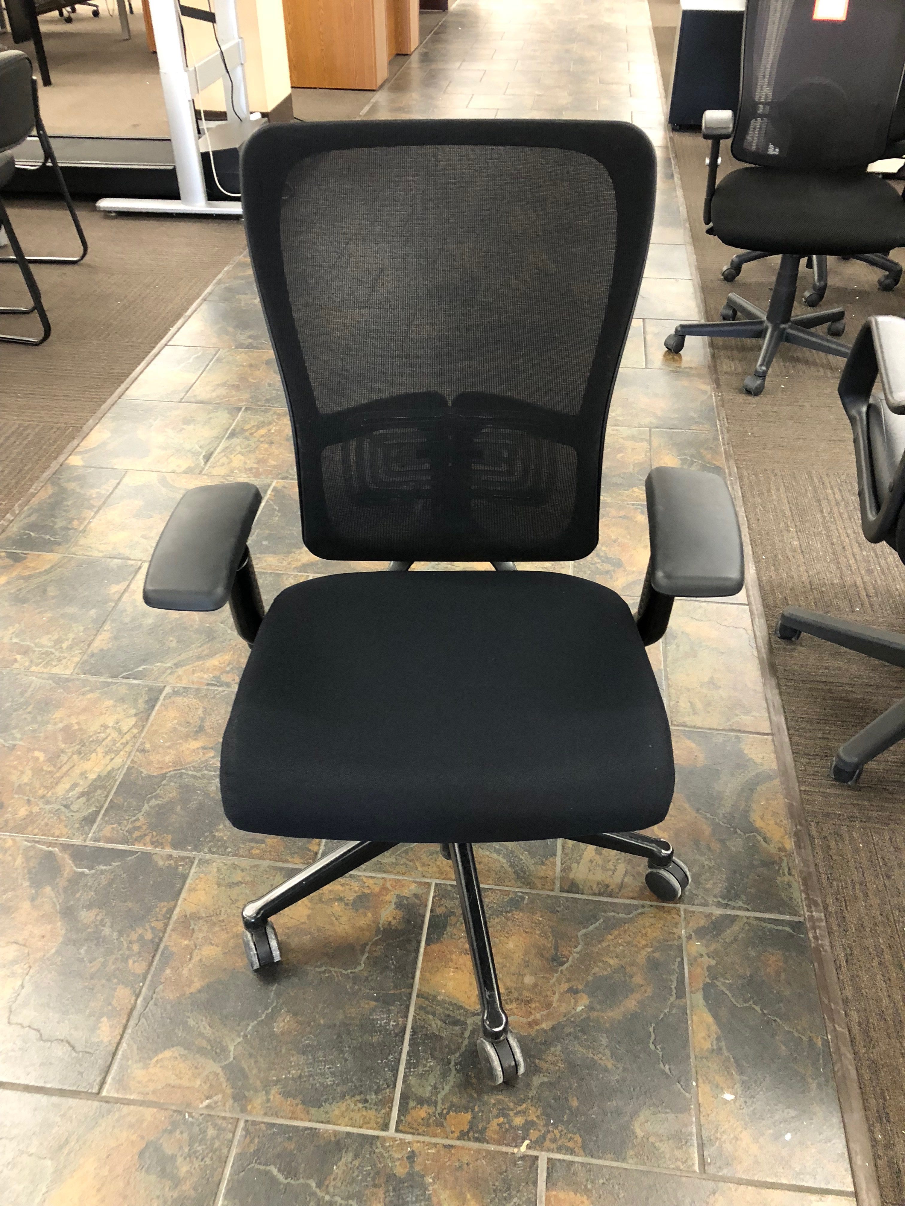 Haworth Zody Chair Used