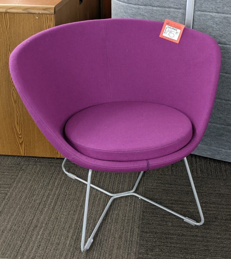 Keilhauer Purple Fabric Lounge Chair Used Welter Storage